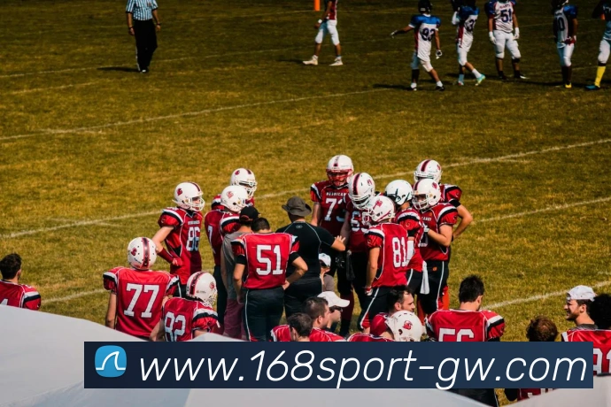 理查德谈勇士老将节奏的重要性不能让自己落后于团队的步伐