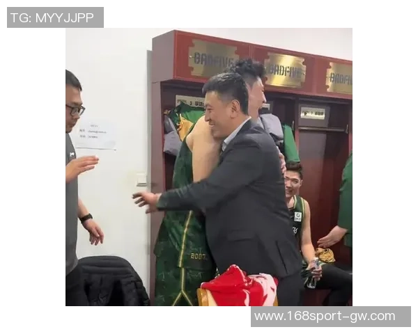 加比亚谈更衣室氛围不佳期待全队共同努力赢得比赛