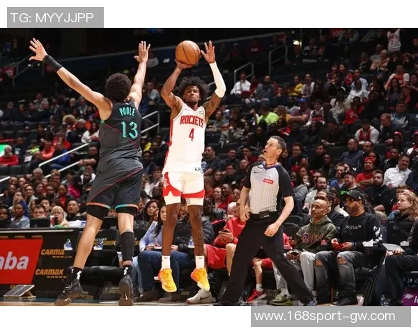 约什格林带领球队取得8连胜强调正确打法与风格定位的重要性 约什格林带领球队取得8连胜强调正确打法与风格定位的重要性